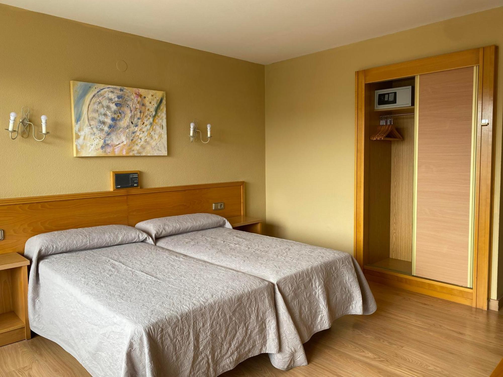 Hotel Zenit Mar Noja Ngoại thất bức ảnh